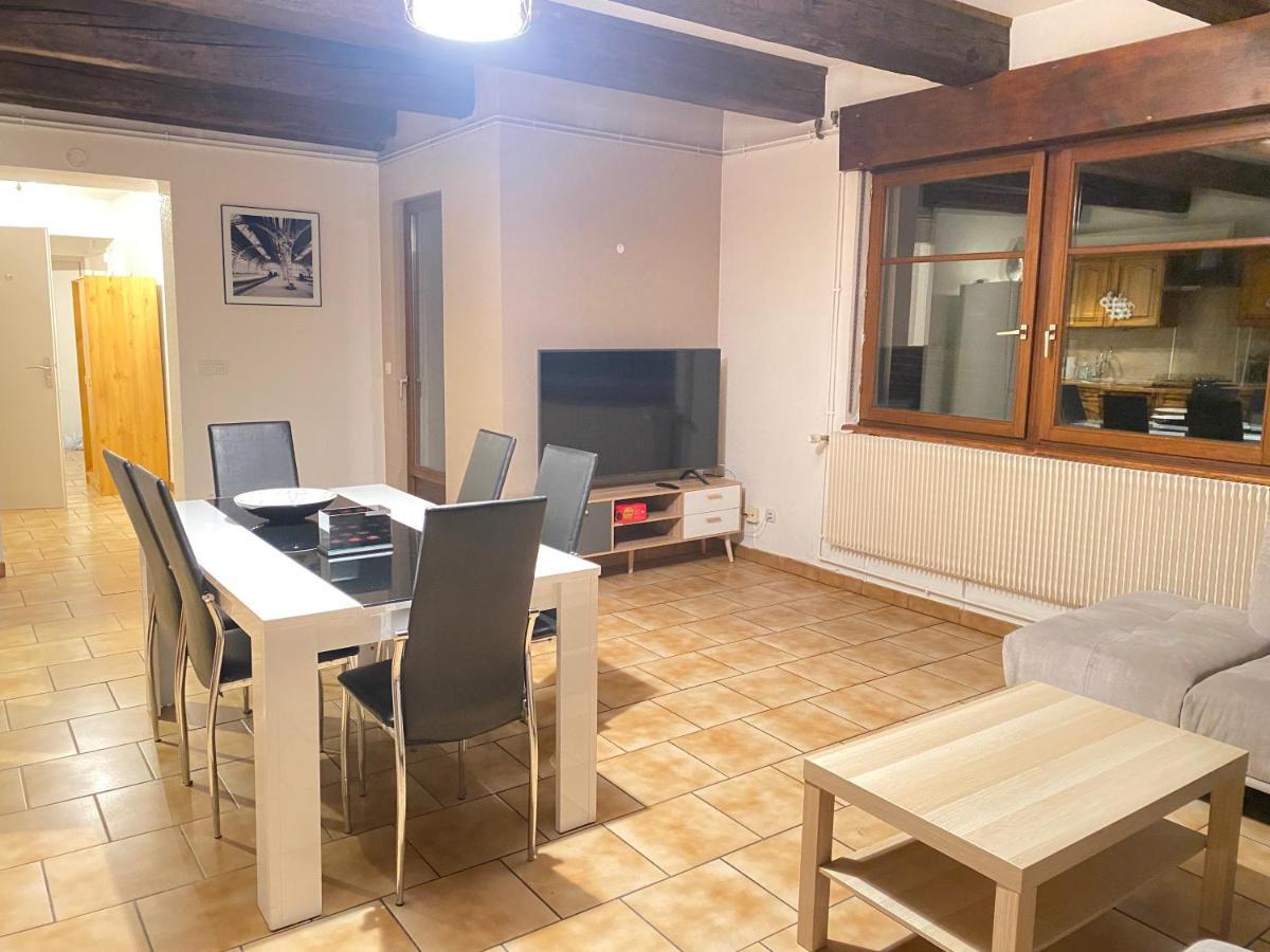 Appartement « Chez Falco » Vue Sur Le Chateau Ширмек Экстерьер фото