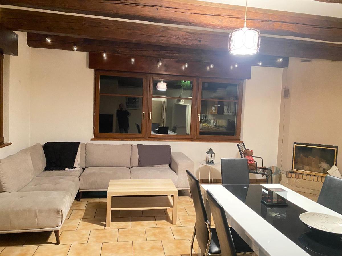 Appartement « Chez Falco » Vue Sur Le Chateau Ширмек Экстерьер фото